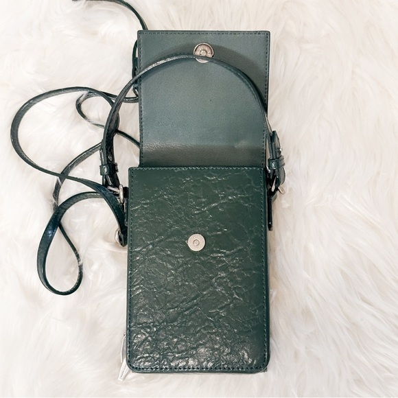 Rare Find Charles & Keith Wrinkled Effect Green Wallet Crossbody Bag - Picture 6 of 10